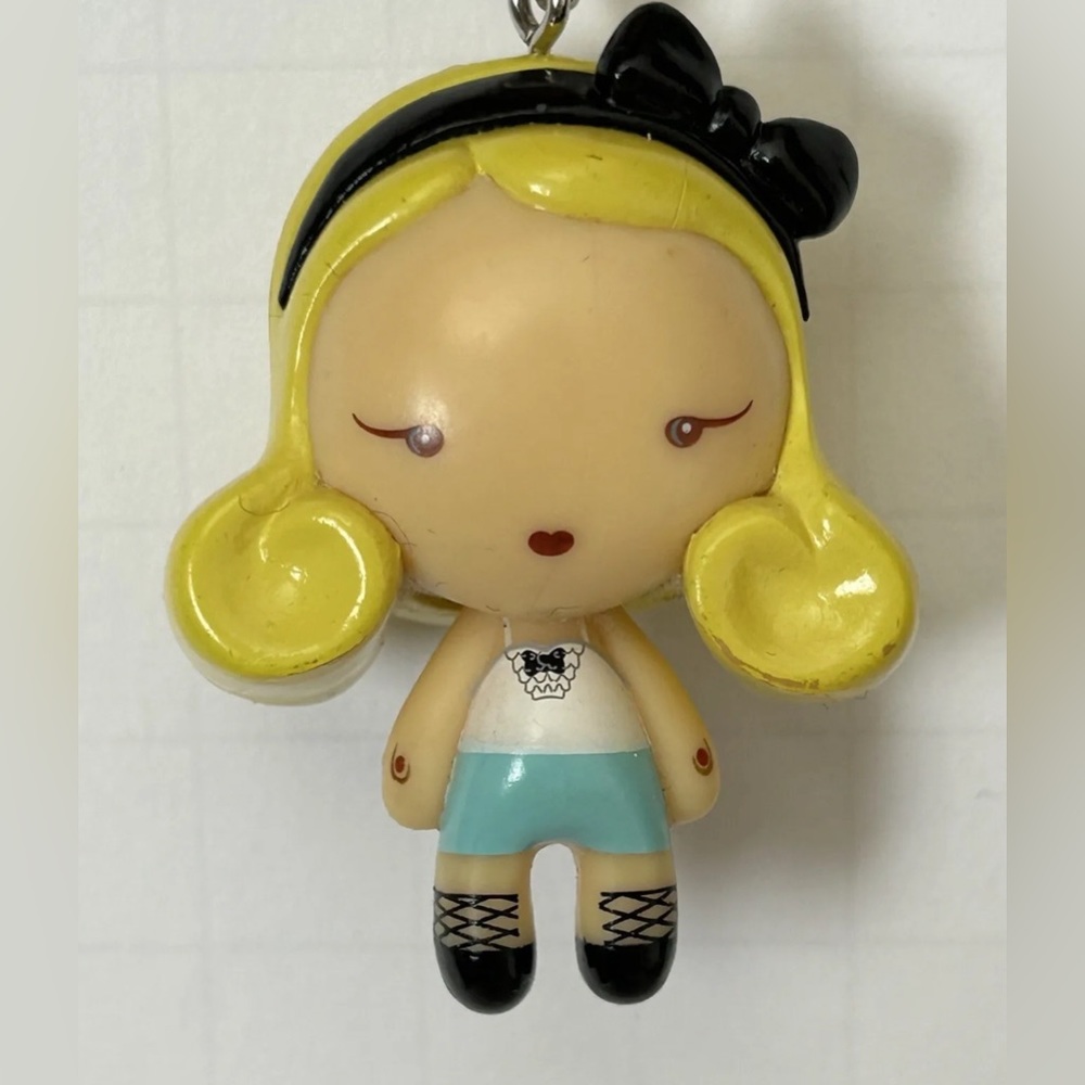 Huge sale HARAJUKU LOVERS keychain RARE Gwen Stephani Blond Girl